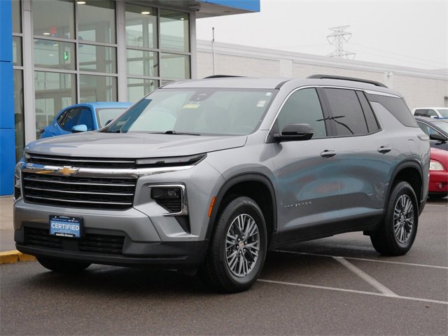 Certified 2025 Chevrolet Traverse LT with VIN 1GNEVGRS1SJ130474 for sale in Roseville, Minnesota