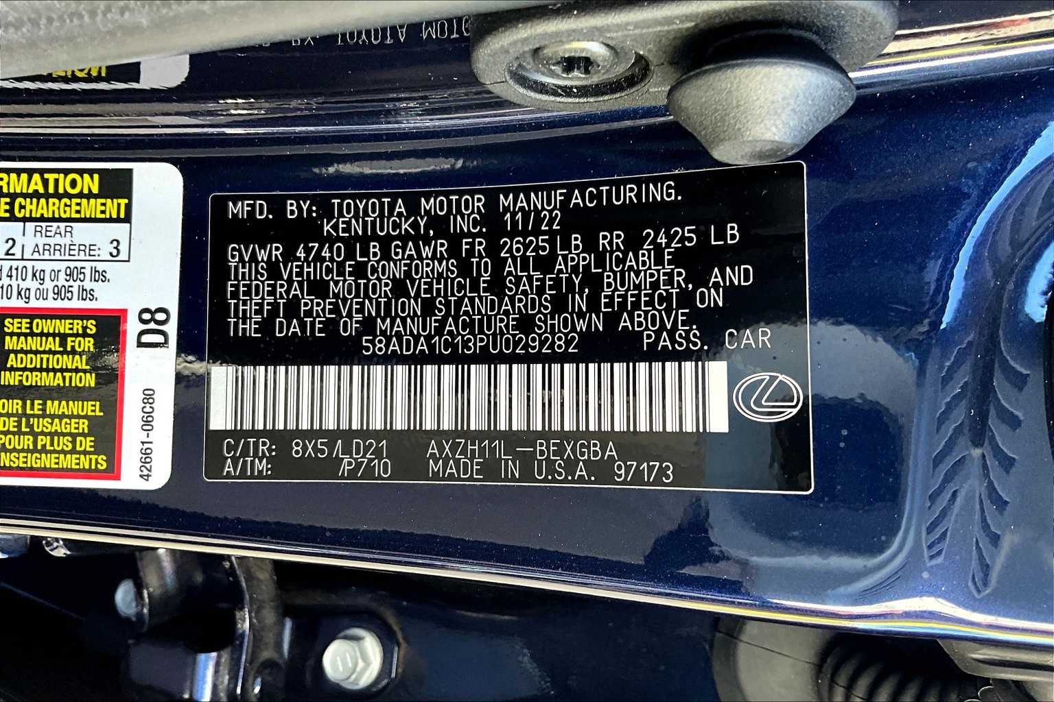 2023 Lexus ES 300h photo 30