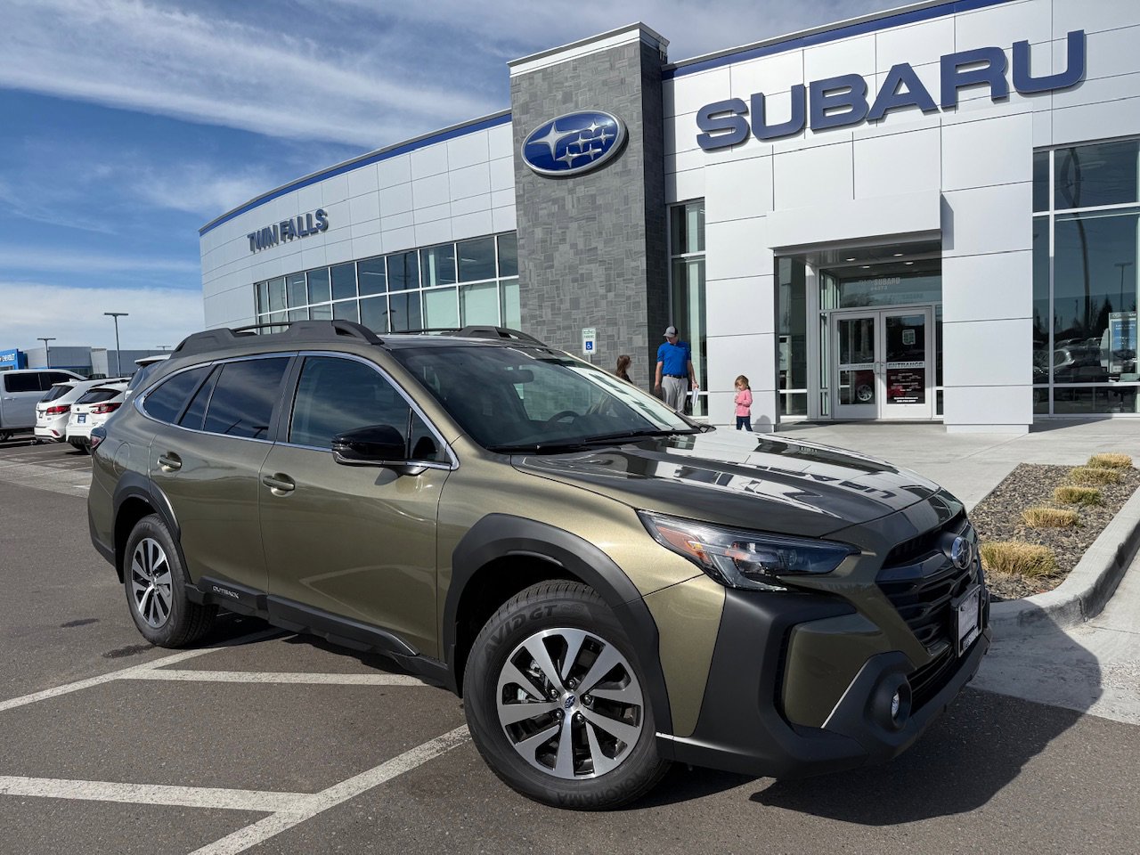 2025 Subaru Outback Premium