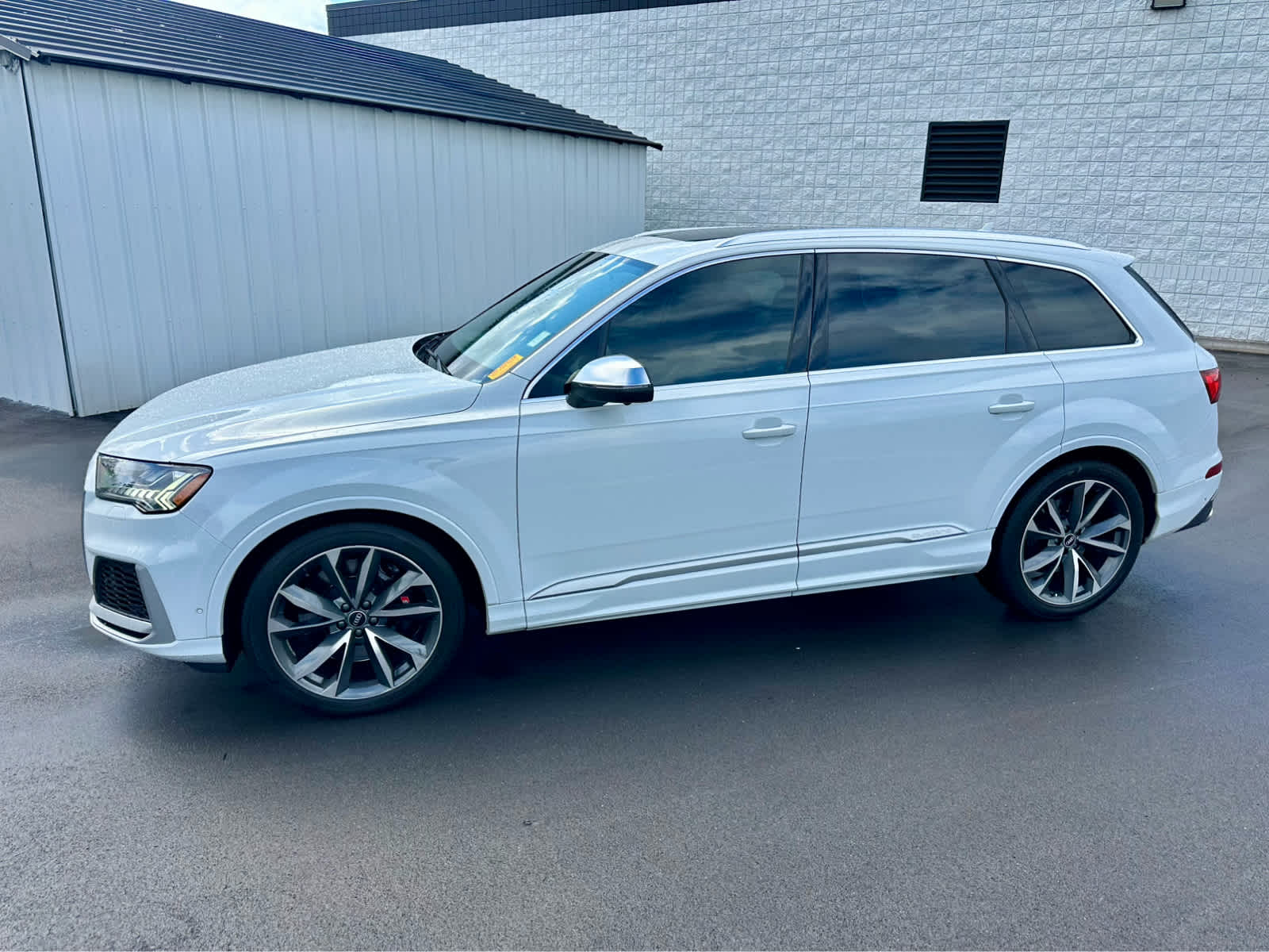 2021 Audi SQ7