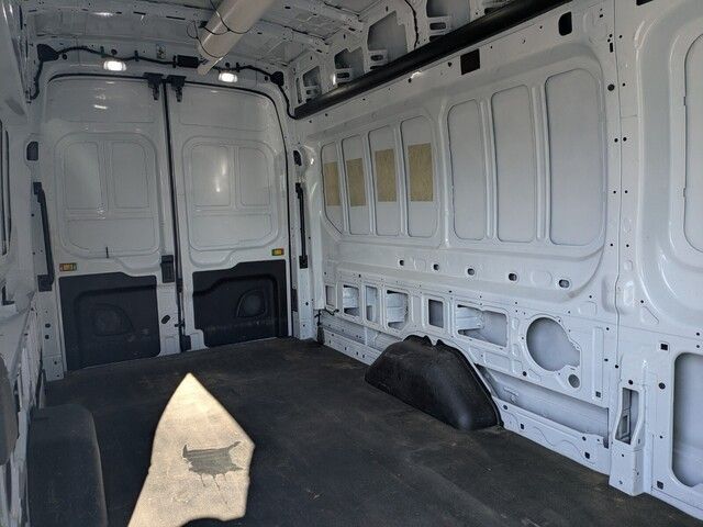 2023 Ford Transit photo 19