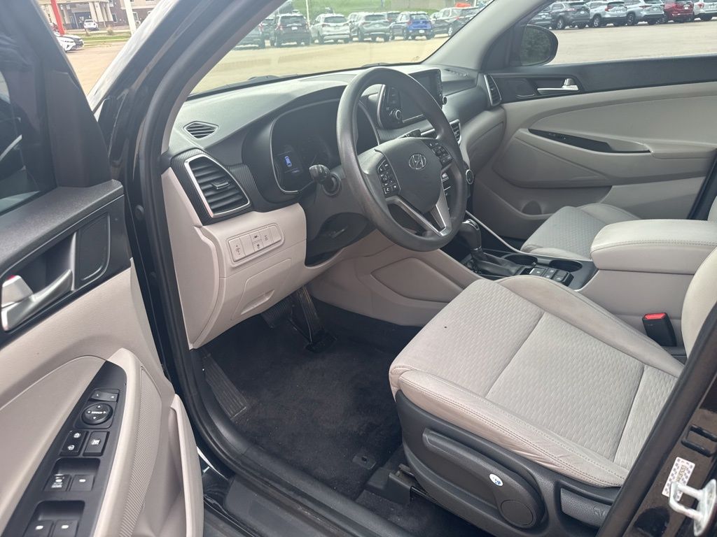 2019 Hyundai Tucson SE photo 16