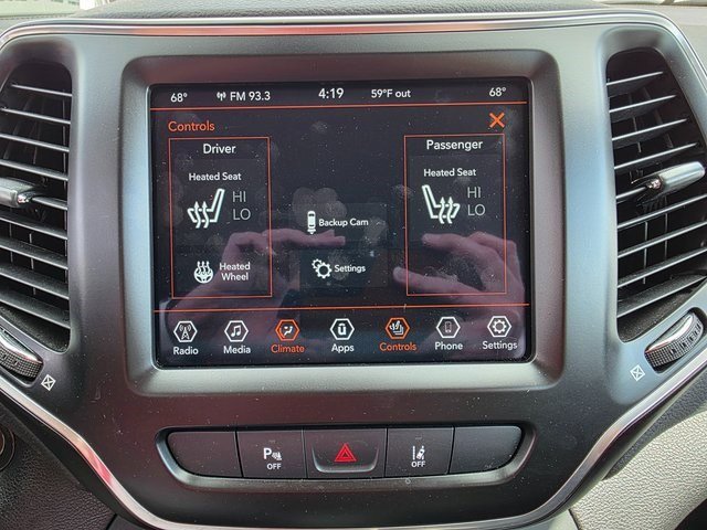 2021 Jeep Cherokee Latitude Lux photo 19