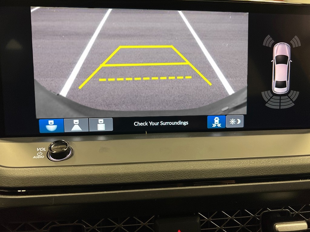 2025 Honda Accord Hybrid Touring photo 21