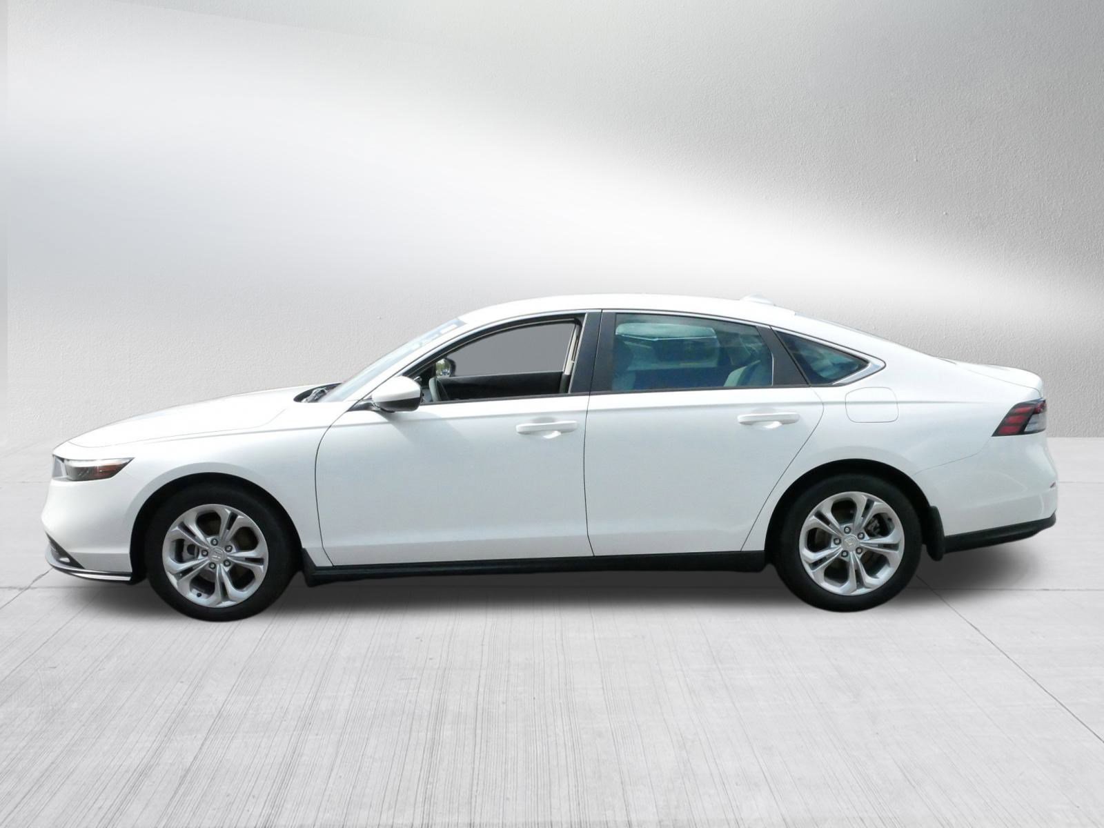 2023 Honda Accord 1.5T LX photo 4