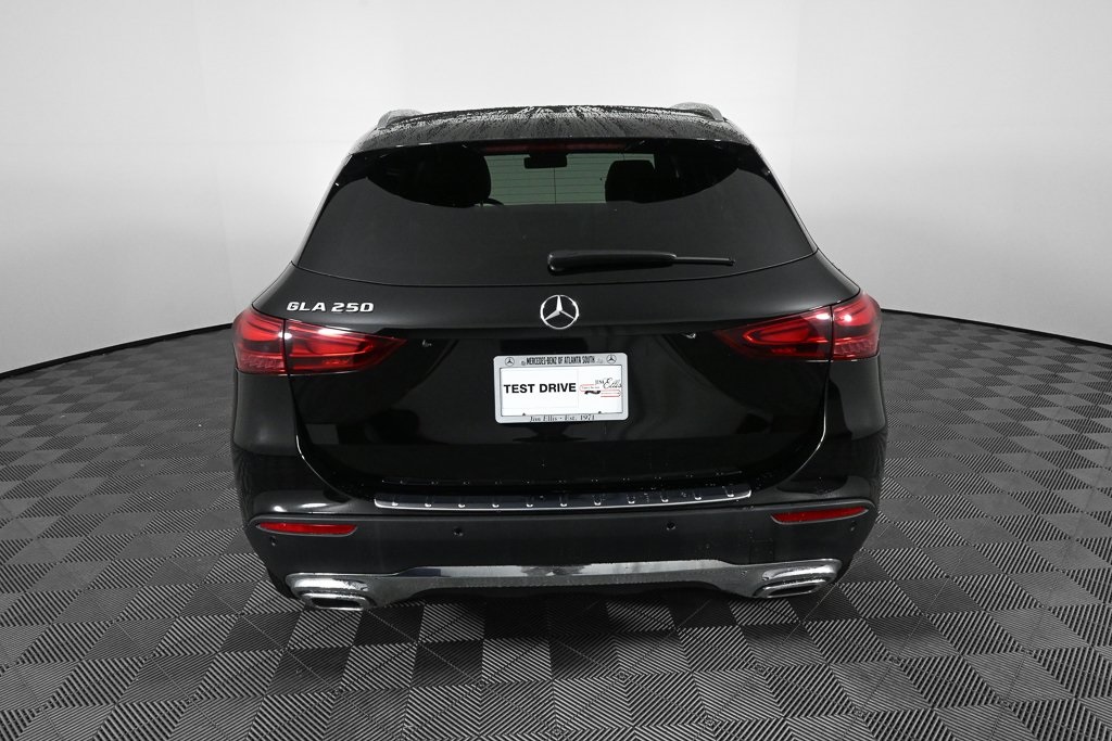 2025 Mercedes Benz GLA 250 photo 26