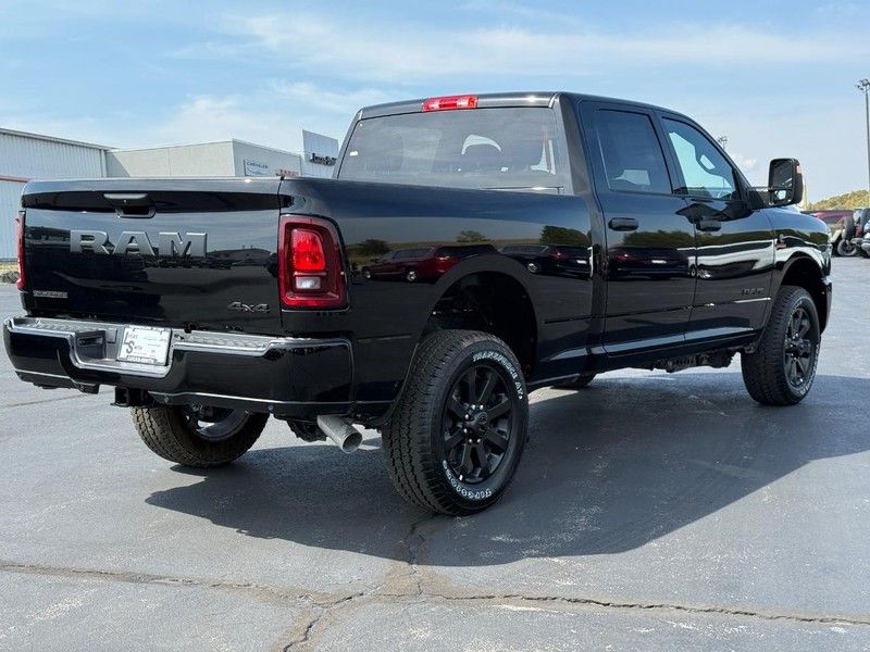 2026 Ram 2500 Big Horn photo 3
