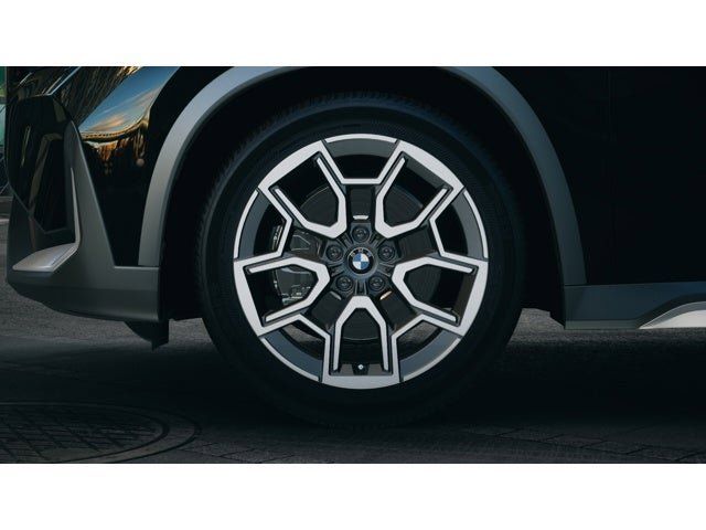 2025 Bmw X1 XDrive28i photo 2