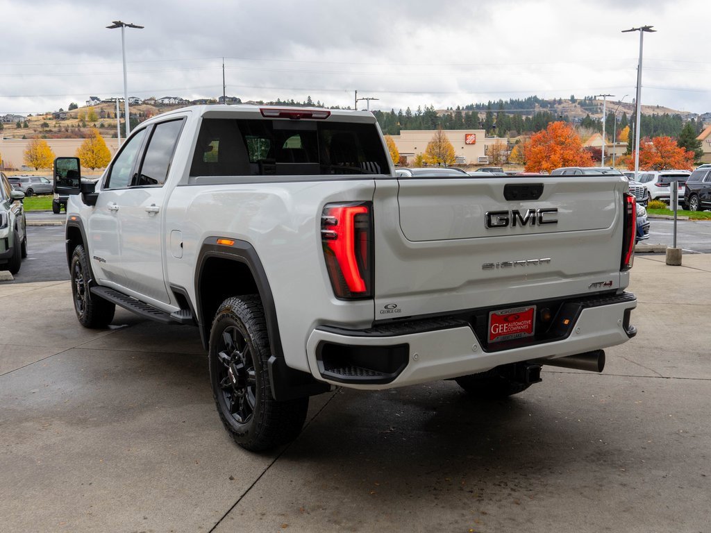 2026 Gmc Sierra 2500 HD AT4 photo 4