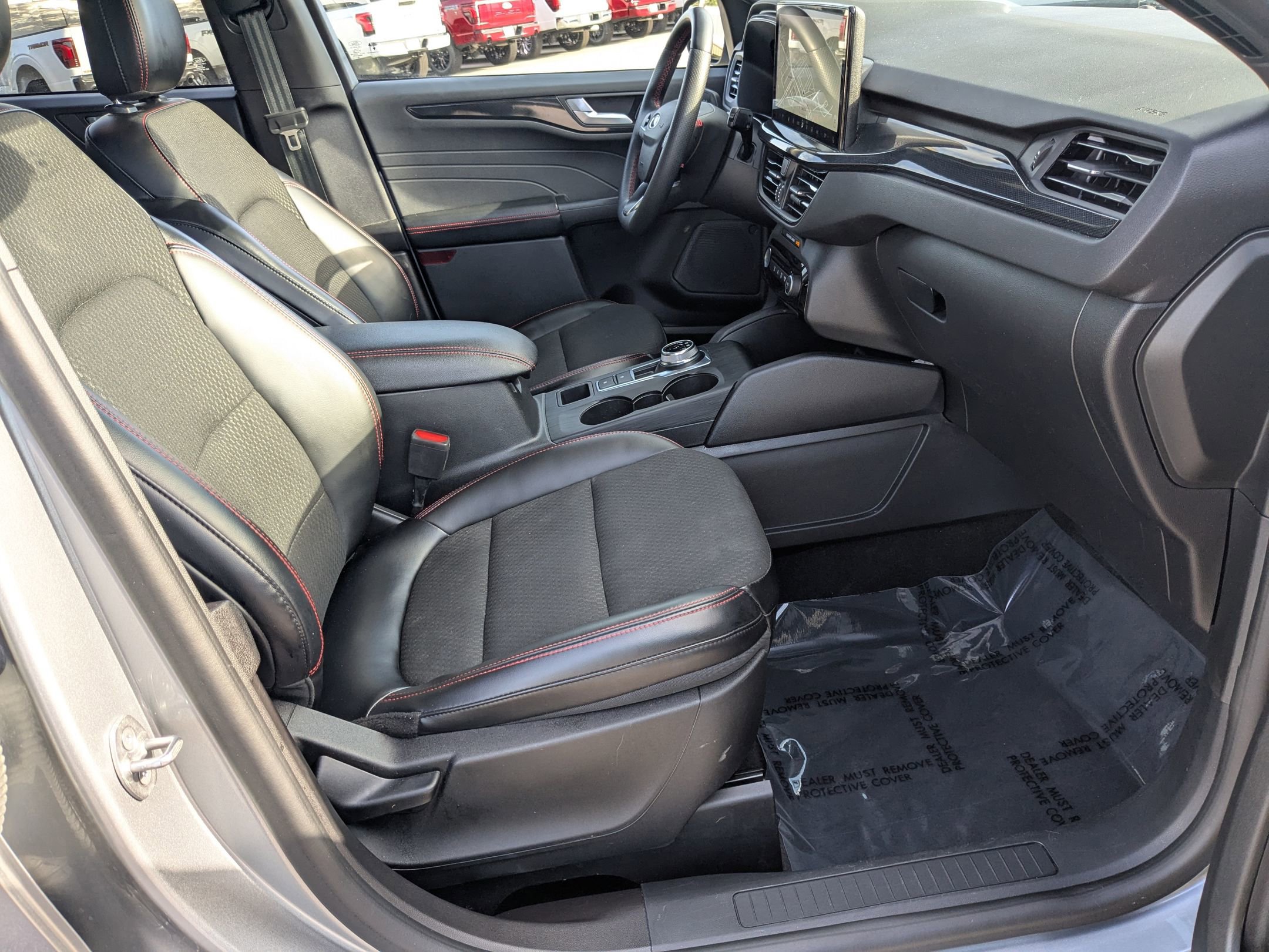 2023 Ford Escape ST-Line photo 37