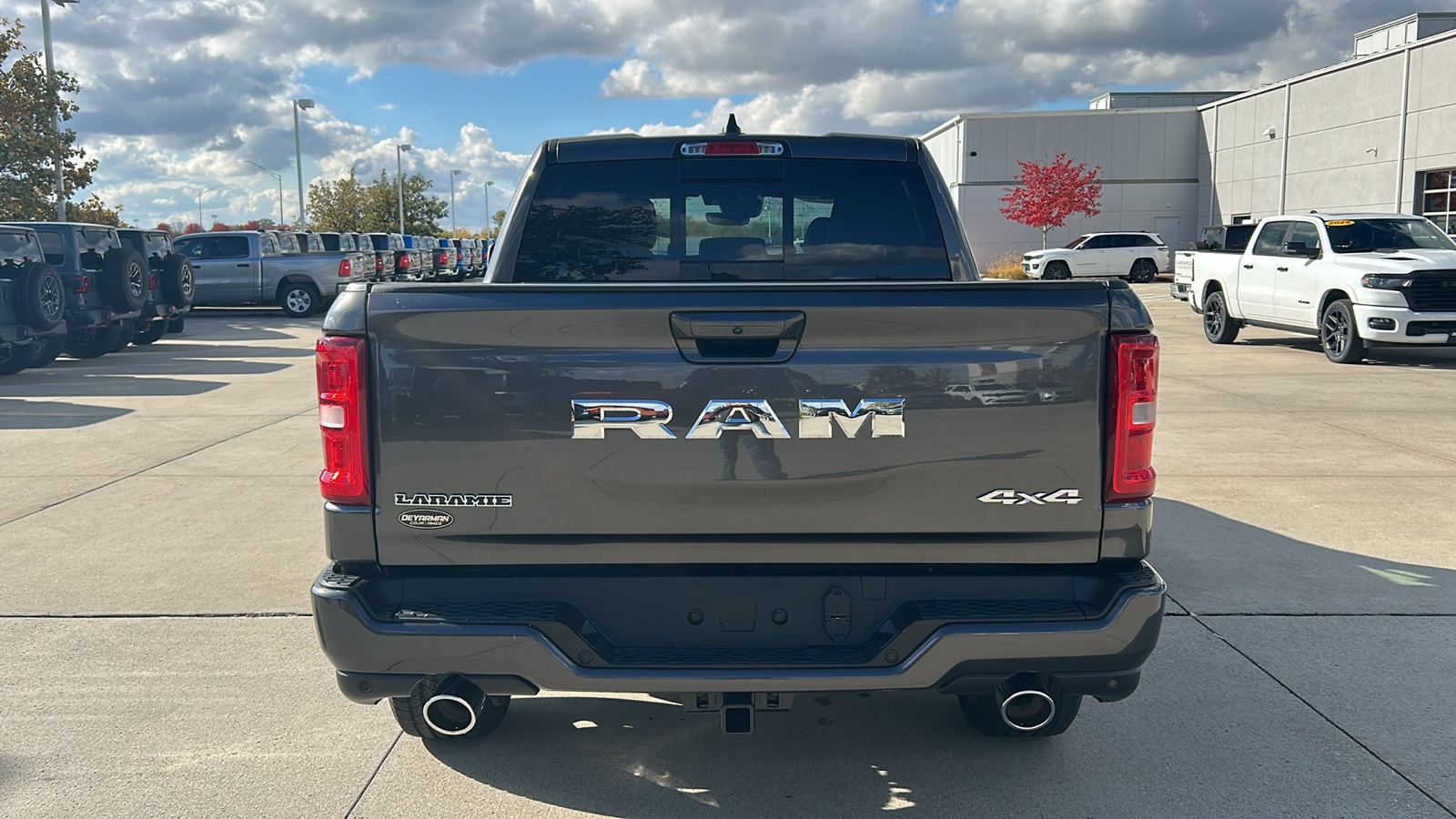 2026 Ram 1500 Laramie photo 4