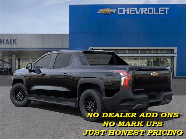 2025 Chevrolet Silverado EV LT photo 3