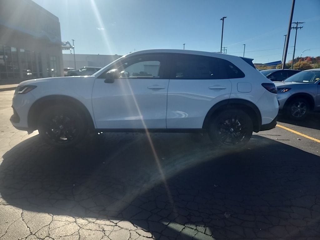 2026 Honda HR-V Sport's photo