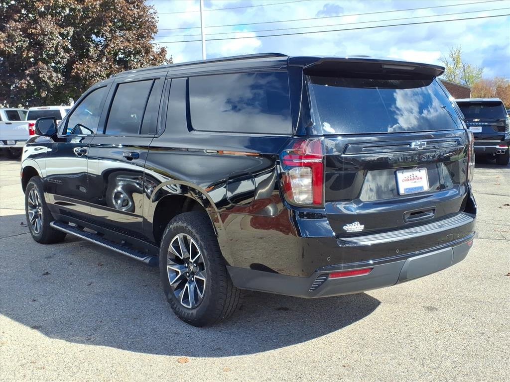 2023 Chevrolet Suburban Z71 photo 4