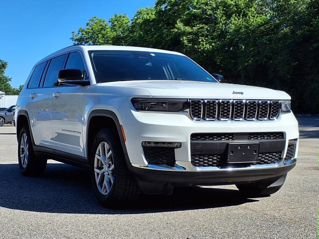 2021 Jeep Grand Cherokee Limited photo 2