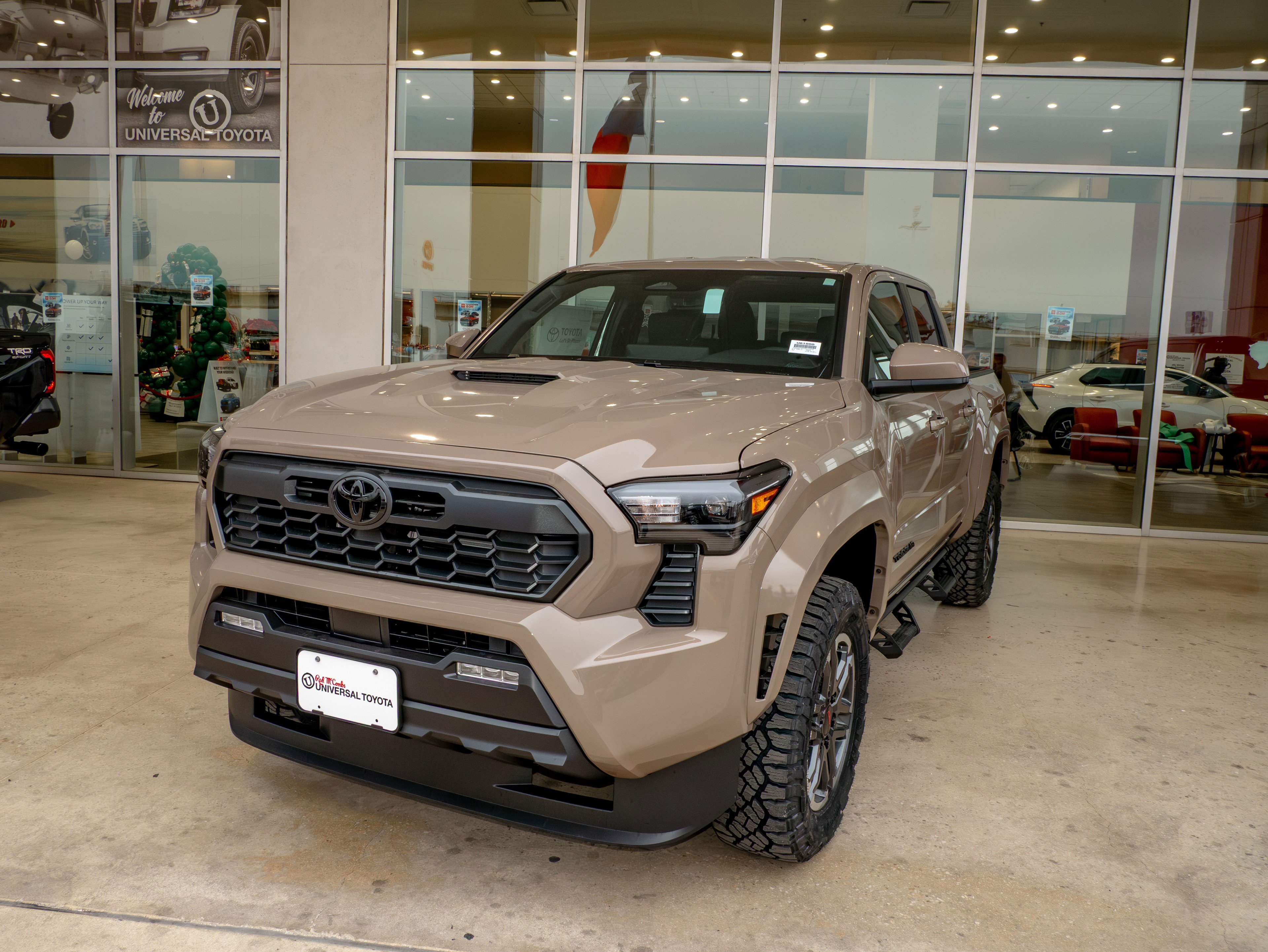 2026 Toyota Tacoma TRD Sport's photo