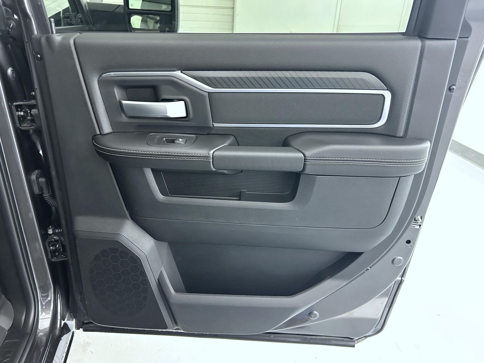 2025 Ram 3500 Big Horn photo 17