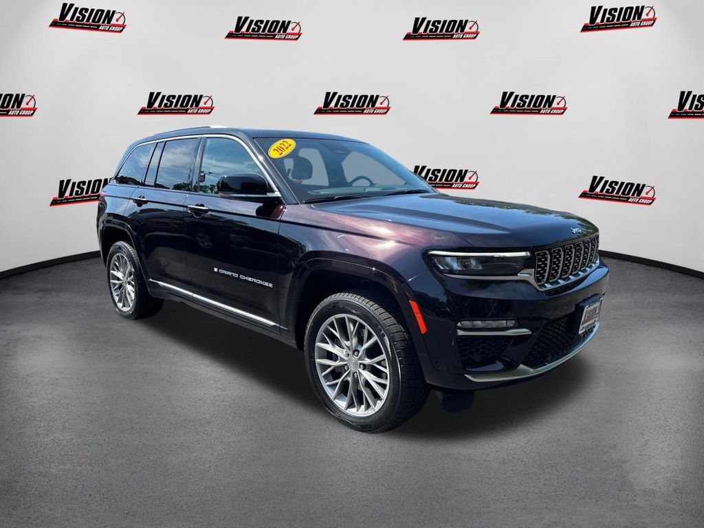 2022 Jeep Grand Cherokee Summit 4xe photo 4