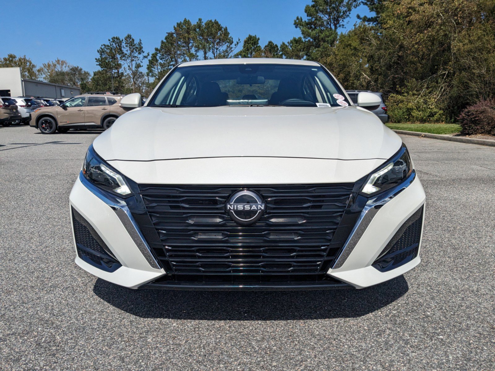 2025 Nissan Altima SV Special Edition photo 8