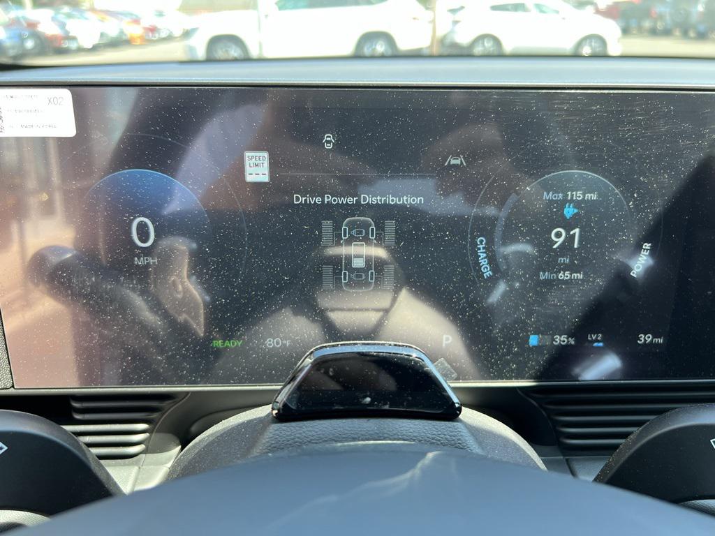 2025 Hyundai Ioniq 5 SEL photo 18