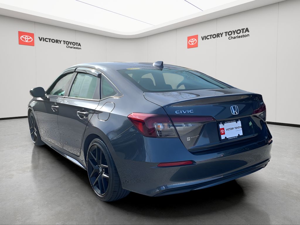 2025 Honda Civic Sport photo 3