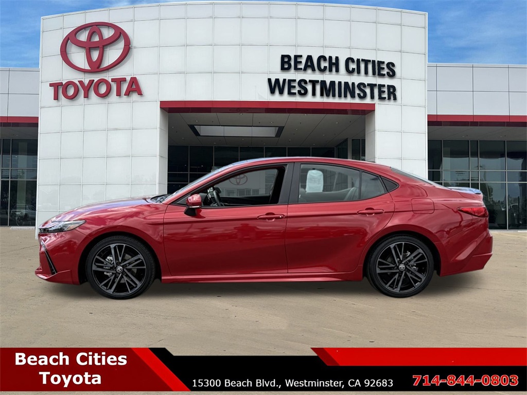 2025 Toyota Camry XSE photo 3