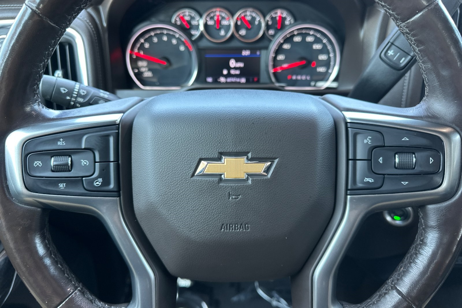 2020 Chevrolet Silverado 1500 LT photo 21