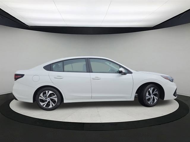 2025 Subaru Legacy Premium photo 7