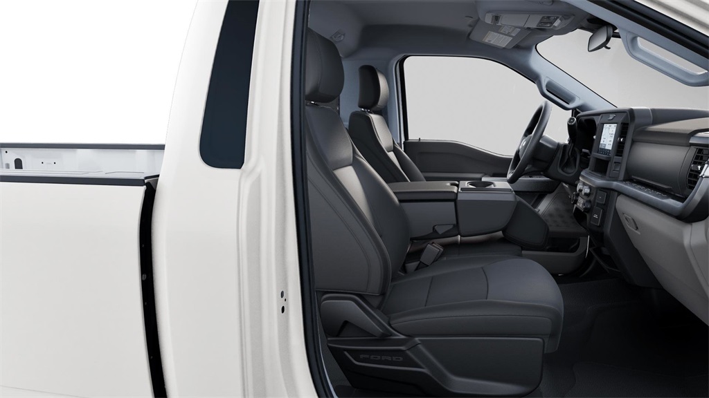 2025 Ford F-350 XLT photo 6