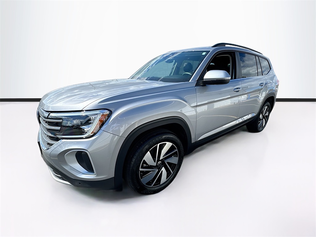 2024 Volkswagen Atlas SE Technology photo 3
