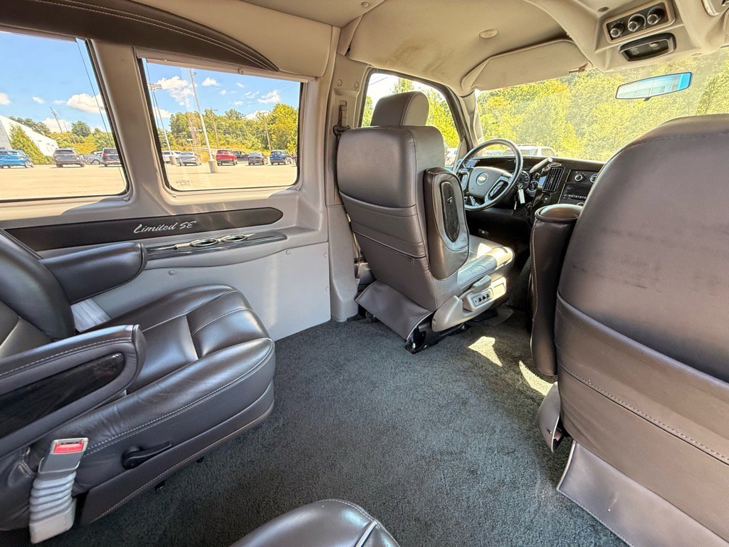 2016 Chevrolet Express 2500 Work Van Cargo photo 24