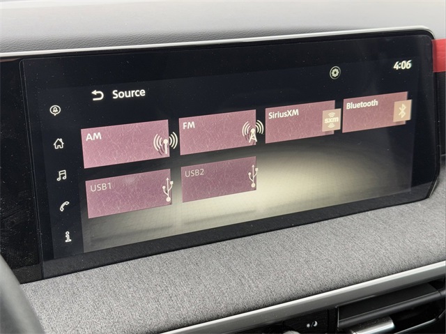2025 Nissan Kicks SV photo 10