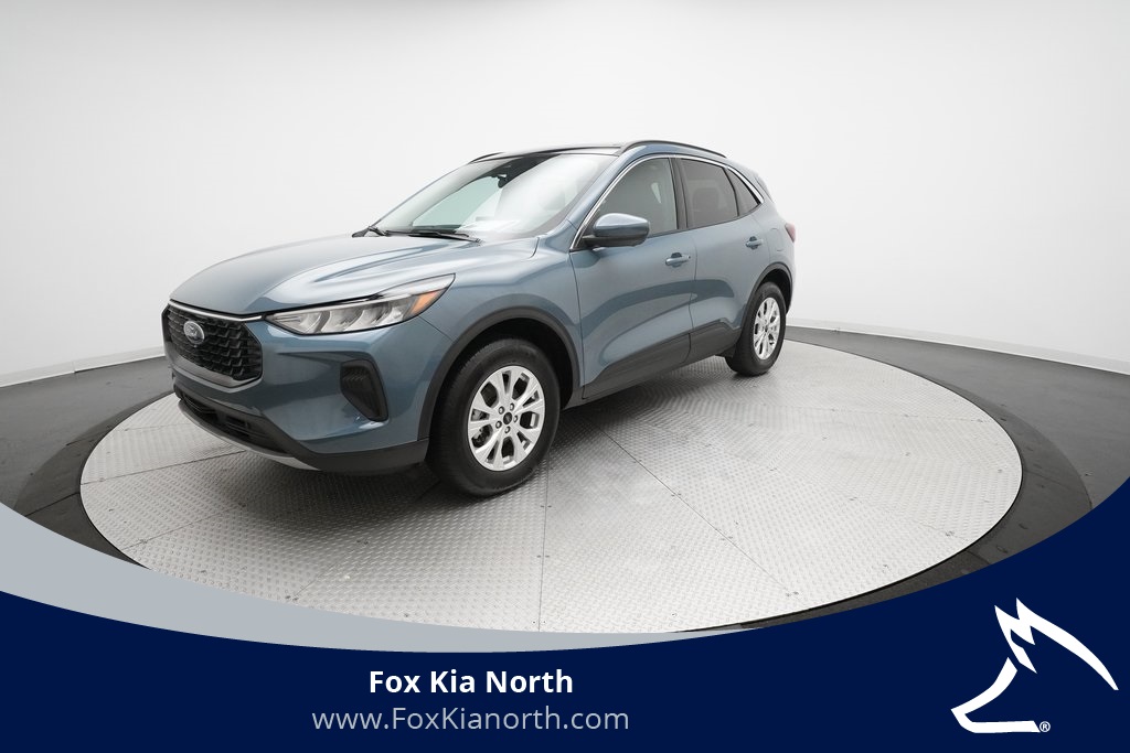 2024 Ford Escape Active's photo