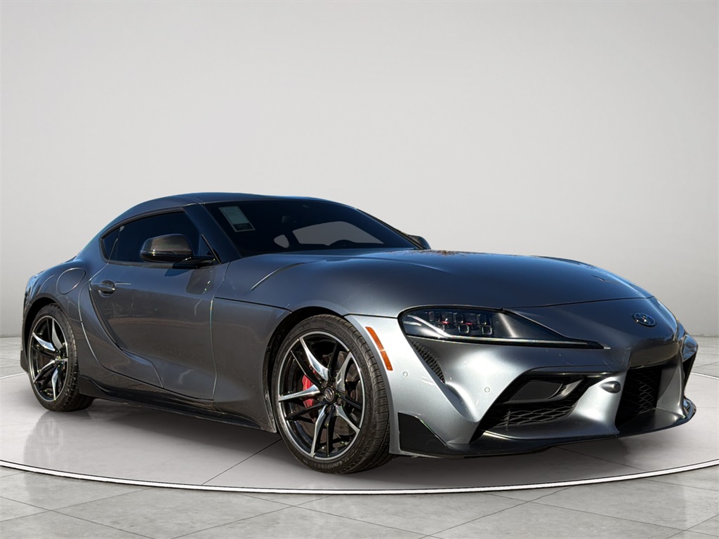 2022 Toyota Supra Premium's photo