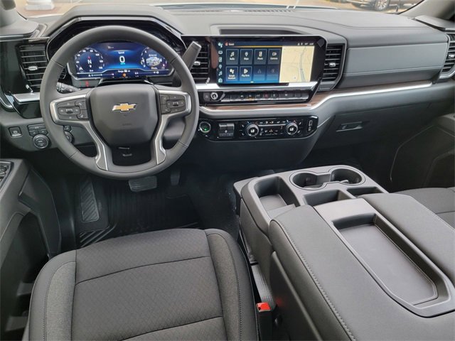 2025 Chevrolet Silverado 1500 LT photo 28