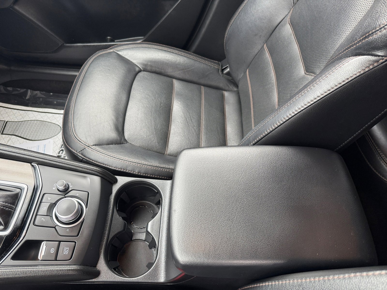 2023 Mazda CX-5 2.5 S Preferred photo 13