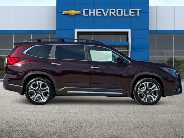 2024 Subaru Ascent Touring photo 3