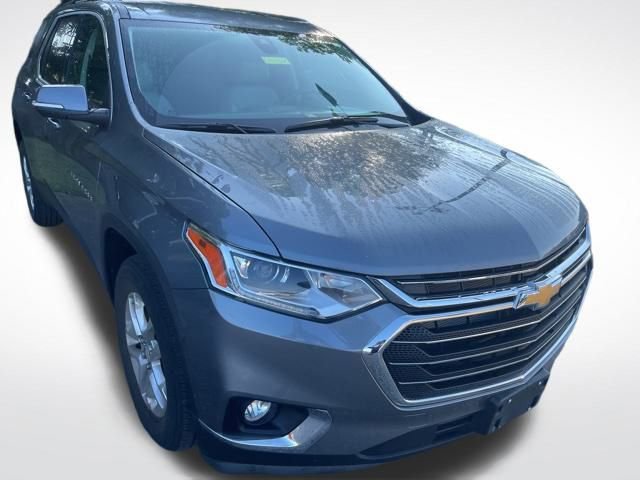 2021 Chevrolet Traverse Leather photo 2