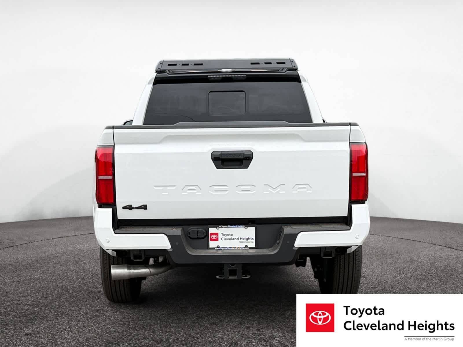 2025 Toyota Tacoma SR5 4x4 Double Cab photo 4