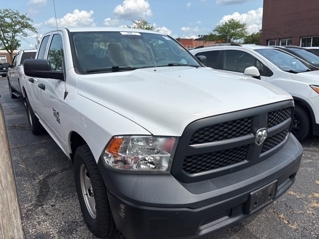 2019 Ram 1500 Classic Tradesman photo 3