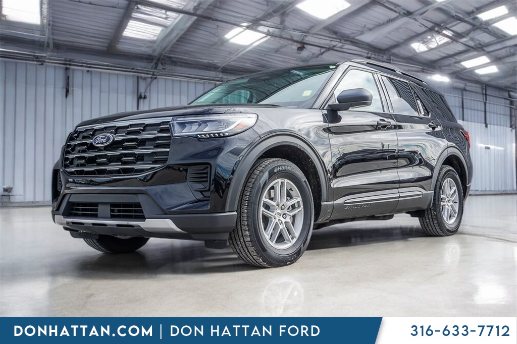 2026 Ford Explorer Active's photo