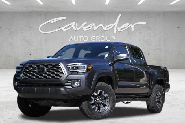 2022 Toyota Tacoma TRD Off Road's photo