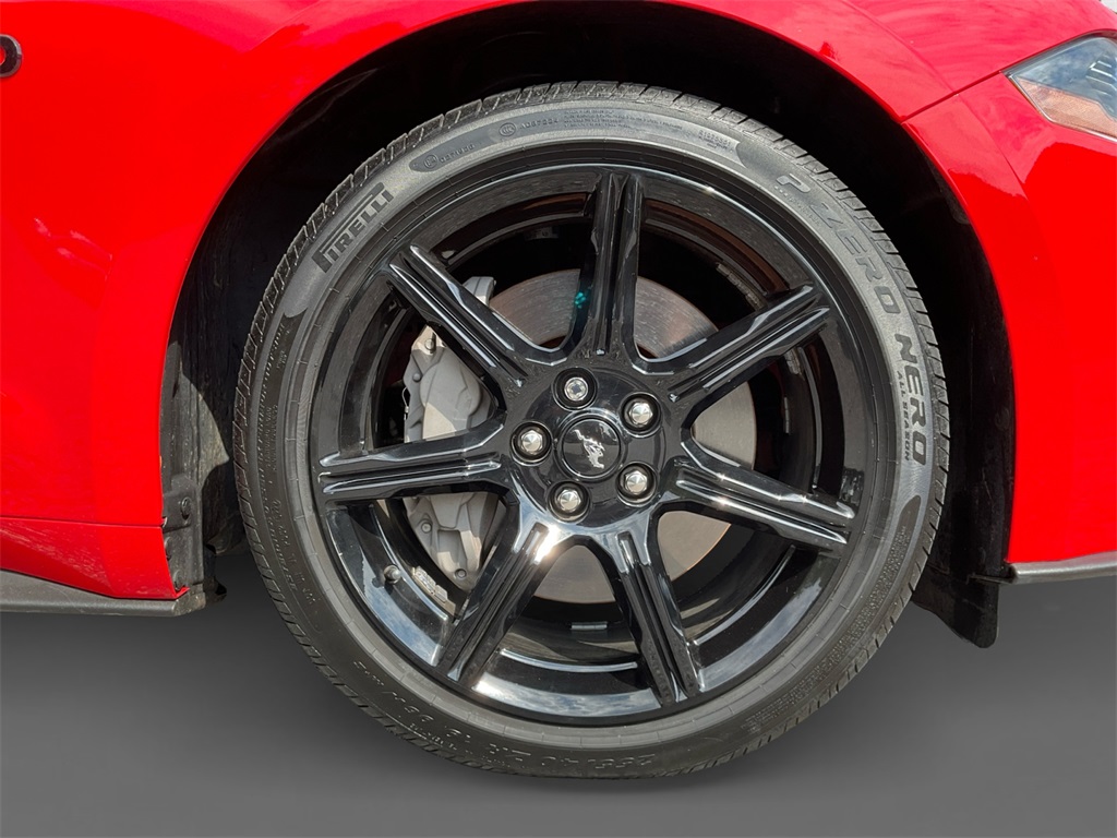 2020 Ford Mustang GT Premium photo 8