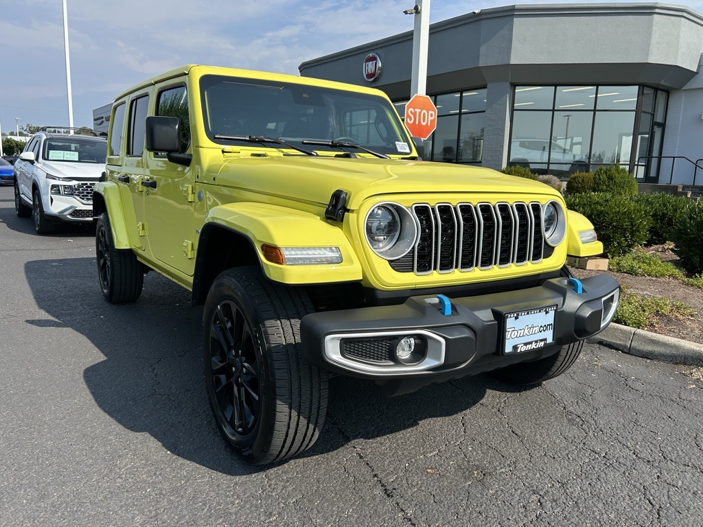 2024 Jeep Wrangler Sahara 4xe photo 2
