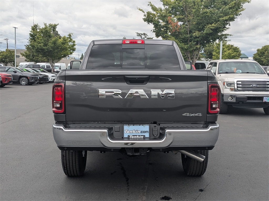 2025 Ram 2500 Tradesman photo 5