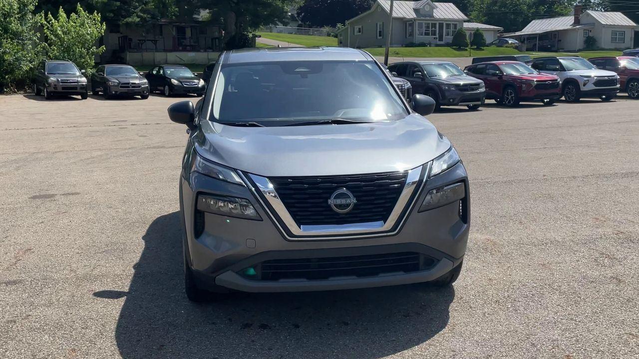2023 Nissan Rogue S photo 2
