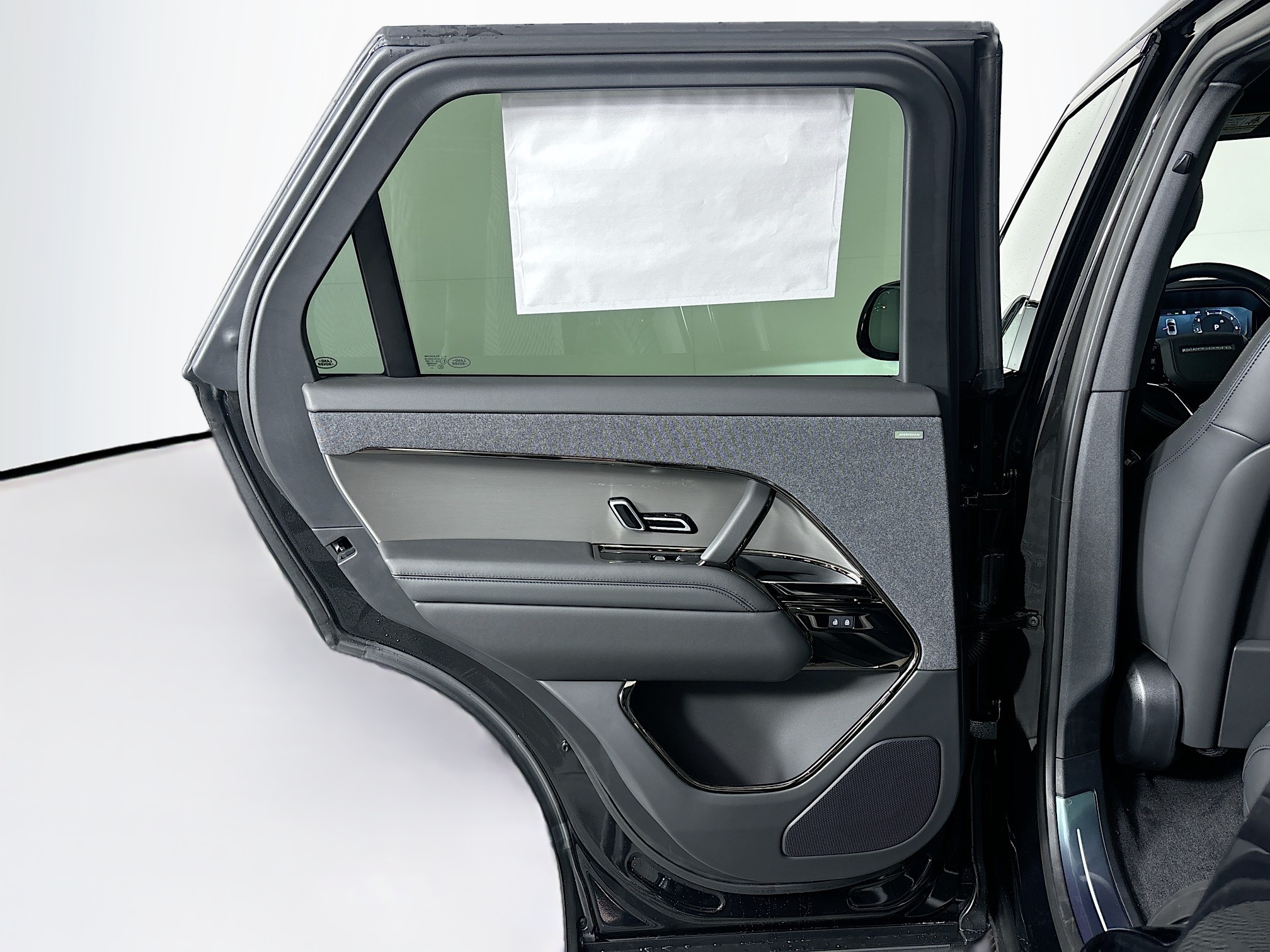 2025 Land Rover Range Rover Sport SE photo 22