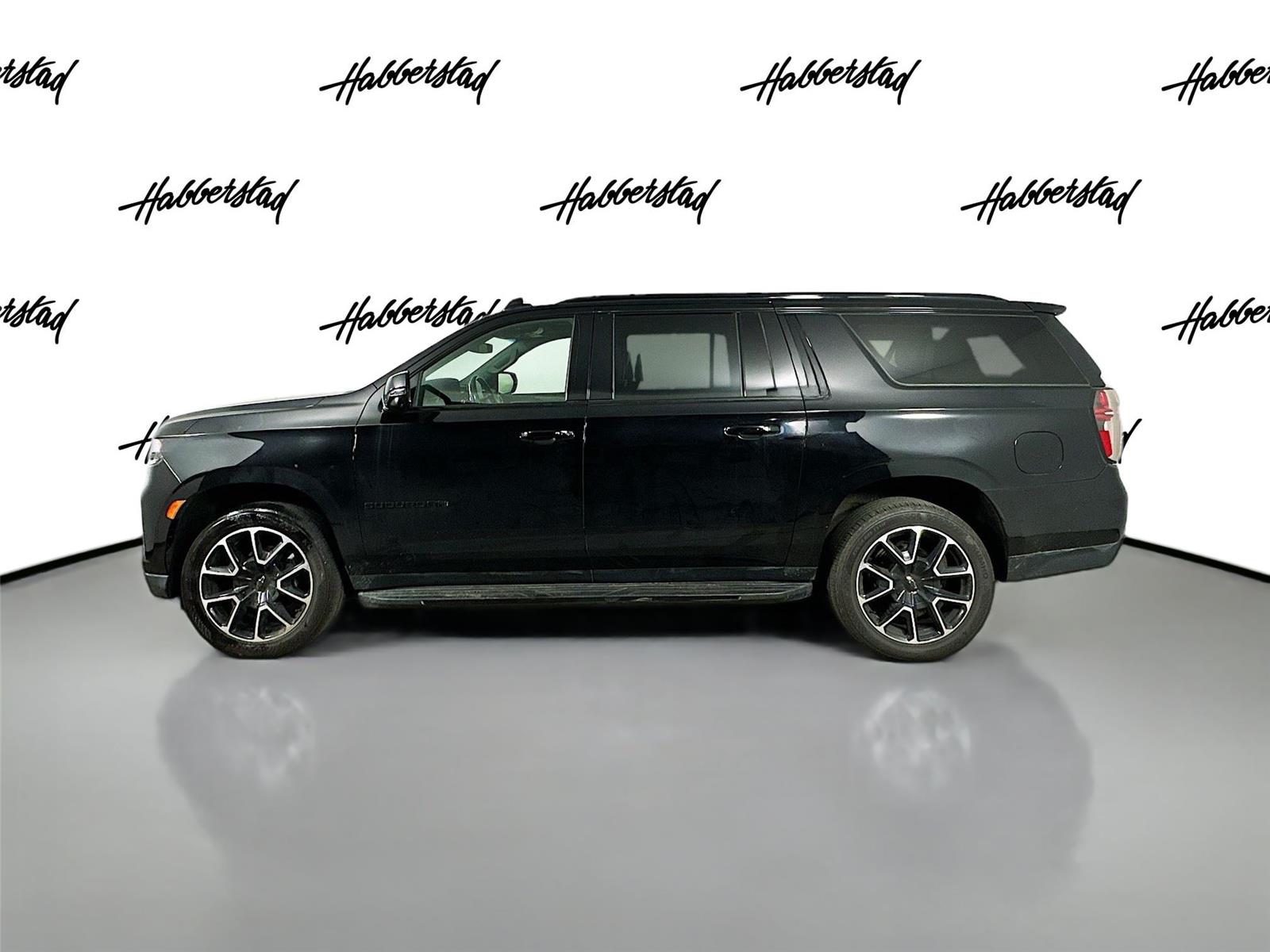 2021 Chevrolet Suburban RST photo 4