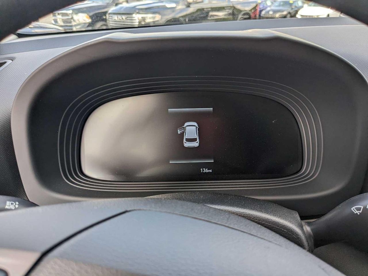 2025 Hyundai Venue SE photo 7