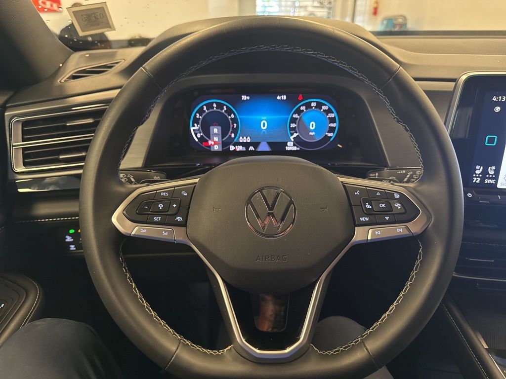 2024 Volkswagen Atlas Cross Sport SE Technology photo 20